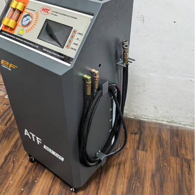 অটোমোবাইলের জন্য সম্পূর্ণ স্বয়ংক্রিয় ট্রান্সমিশন তেল পরিবর্তন এবং পরিষ্কারের মেশিন